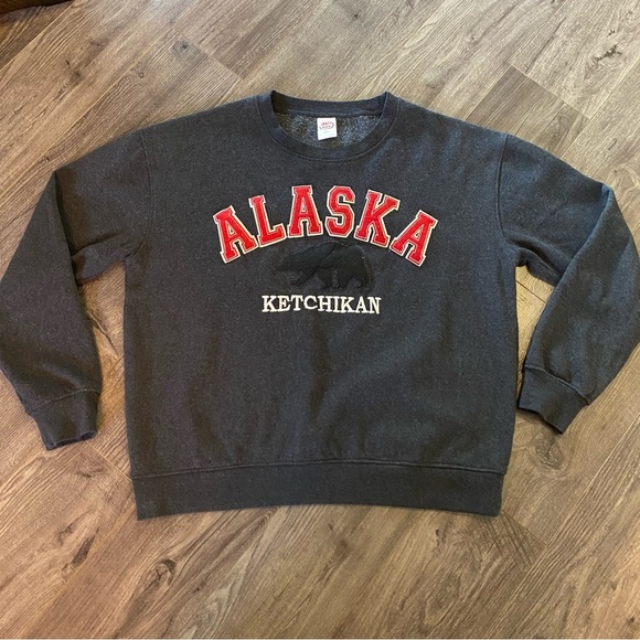 Vintage Crewneck sweater Alaska Ketchikan Gray Sweater - Picture 1 of 5